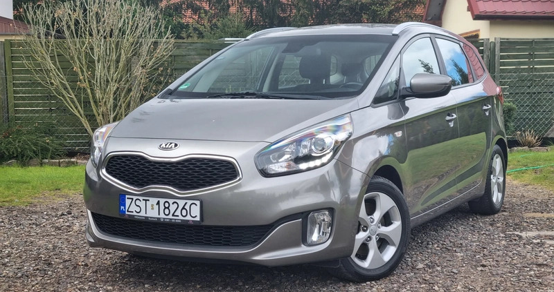 Kia Carens cena 42900 przebieg: 156000, rok produkcji 2016 z Szlichtyngowa małe 46